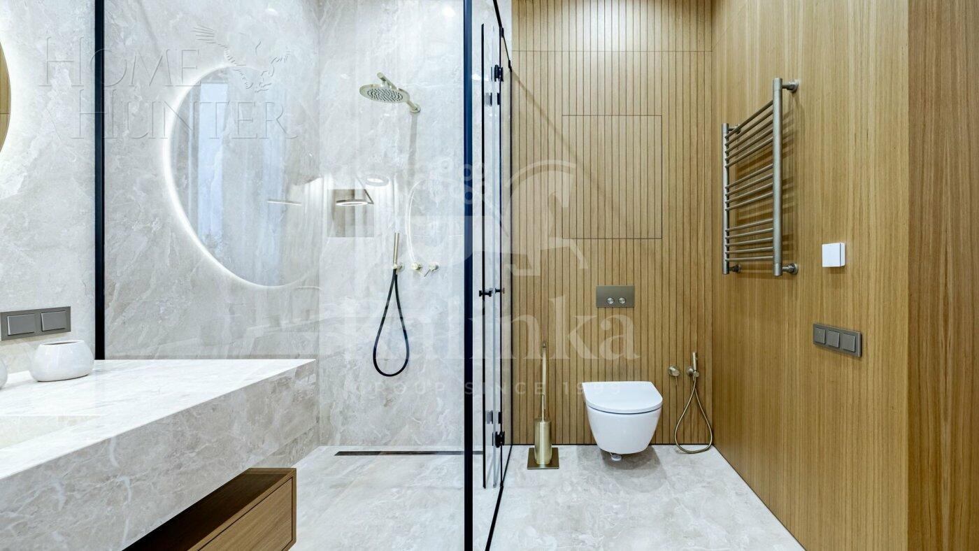 2-этажный коттедж 1 350 м² с отделкой