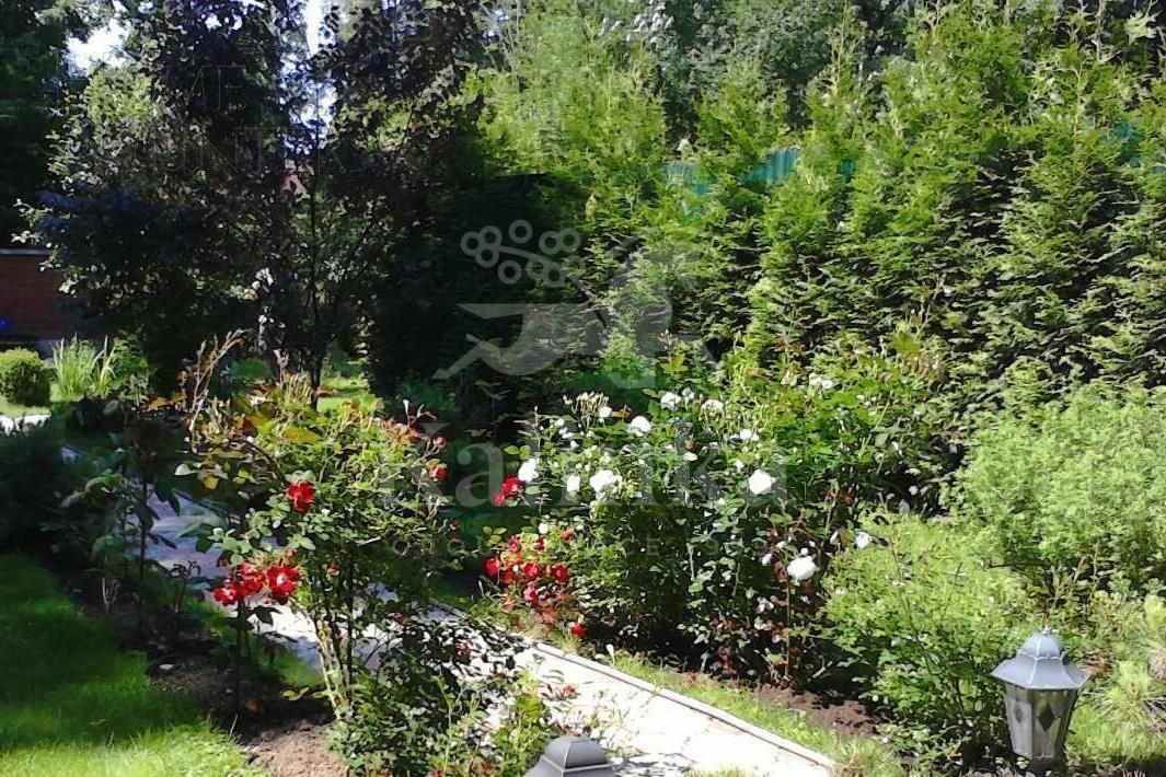 3-этажный коттедж 400 м² с отделкой