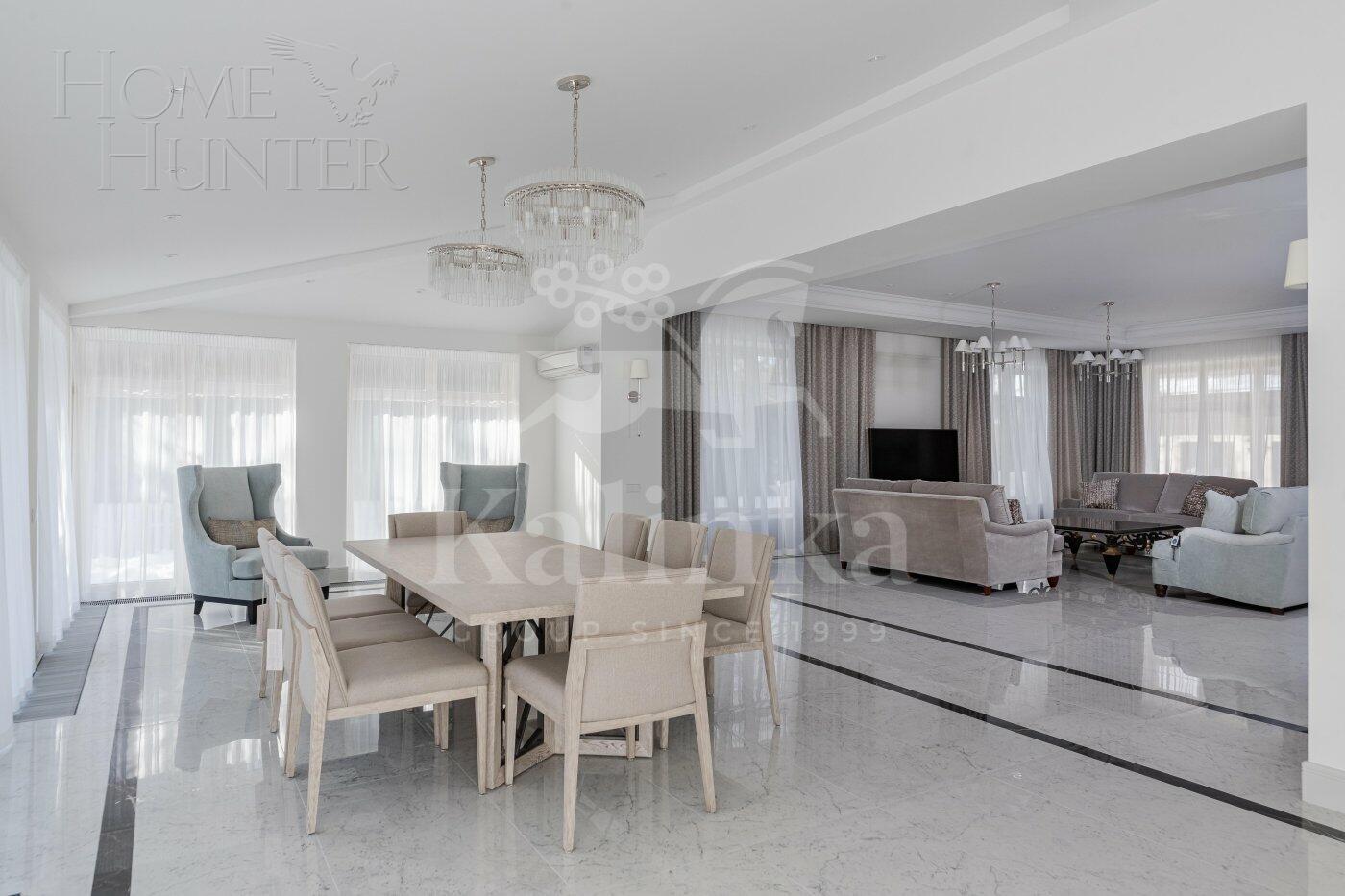 2-этажный коттедж 1 250 м² с отделкой