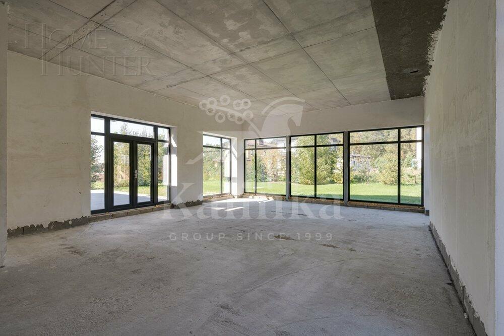 1-этажный коттедж 250 м² без отделки