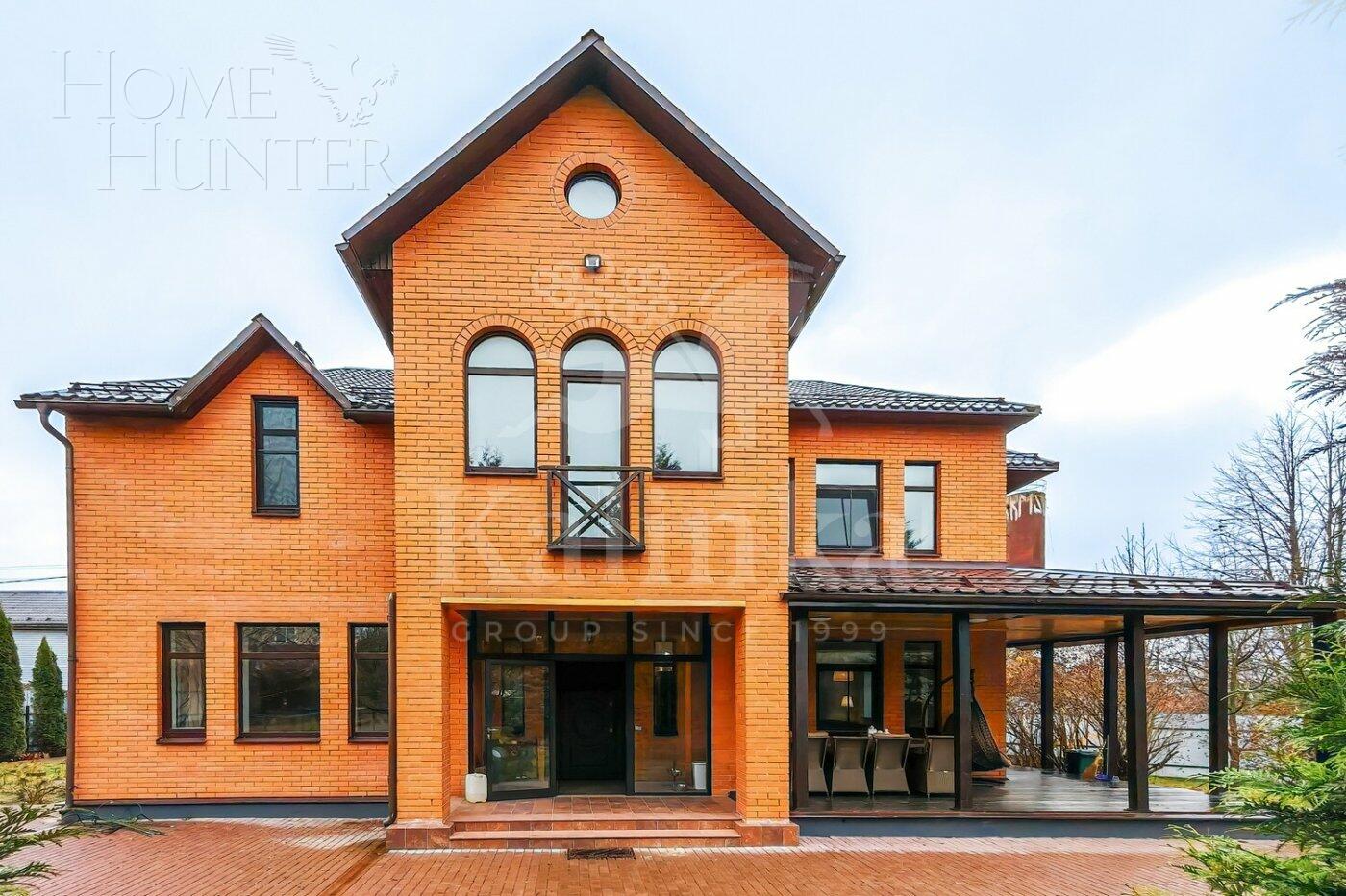 2-этажный коттедж 360 м² с отделкой