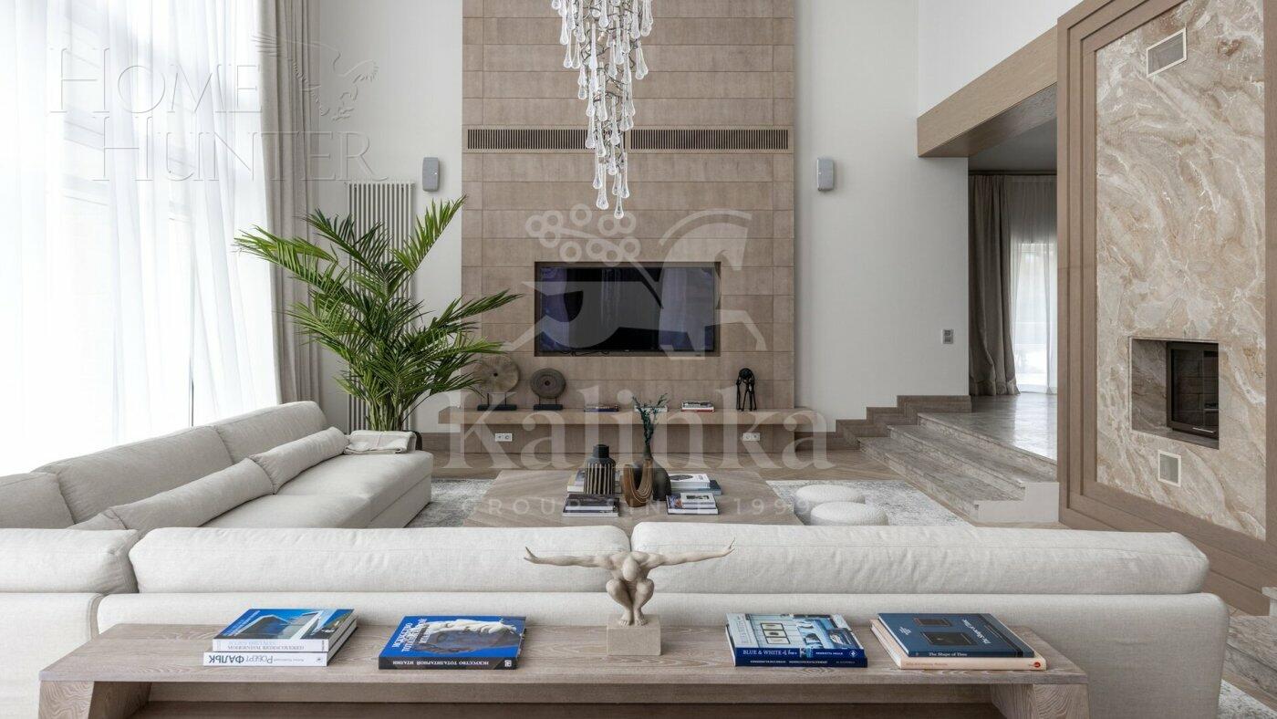 3-этажный коттедж 1 000 м² с отделкой