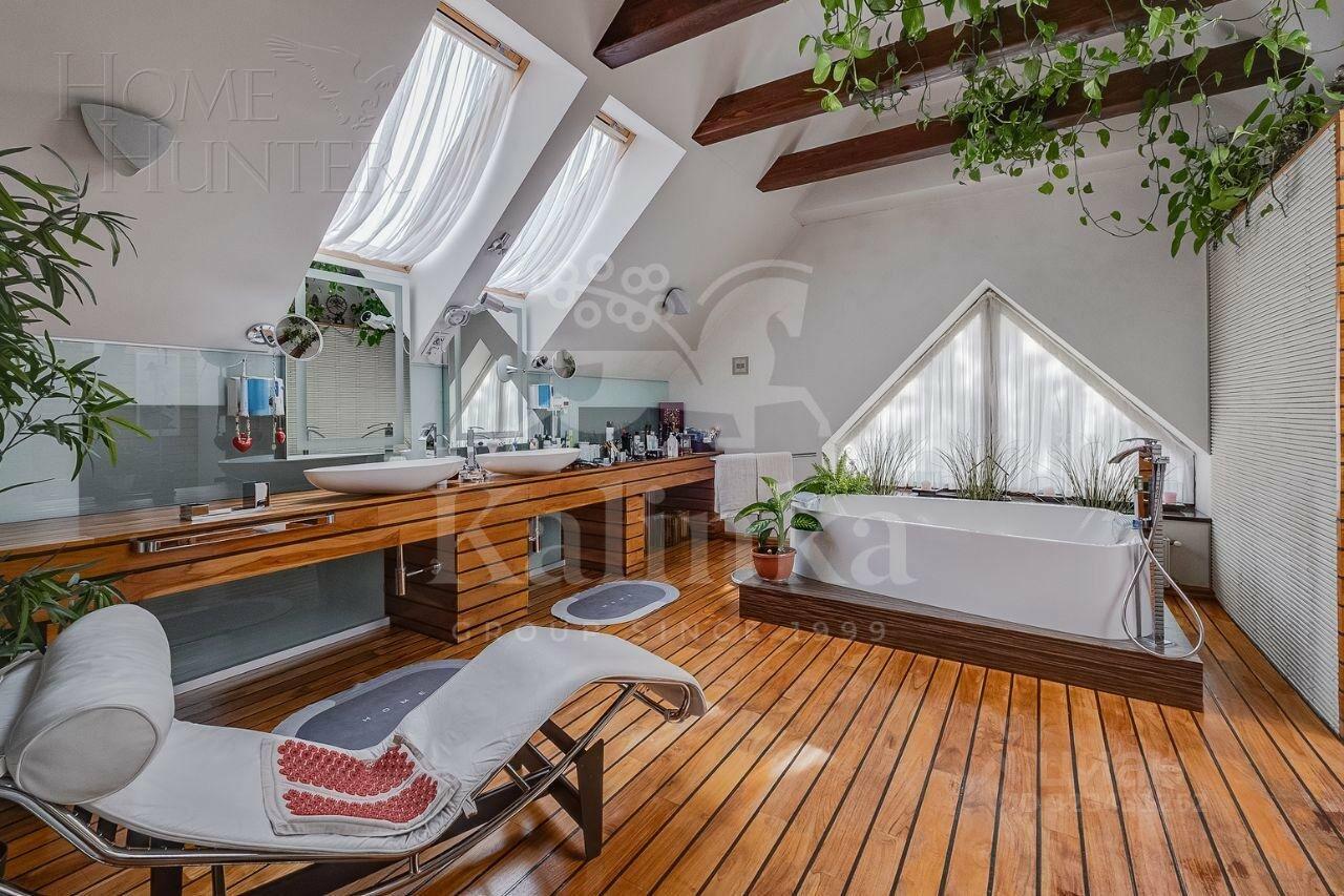 2-этажный коттедж 1 200 м² с отделкой