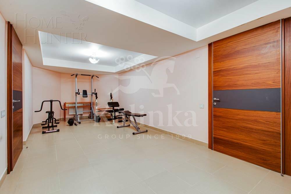 2-этажный коттедж 700 м² с отделкой