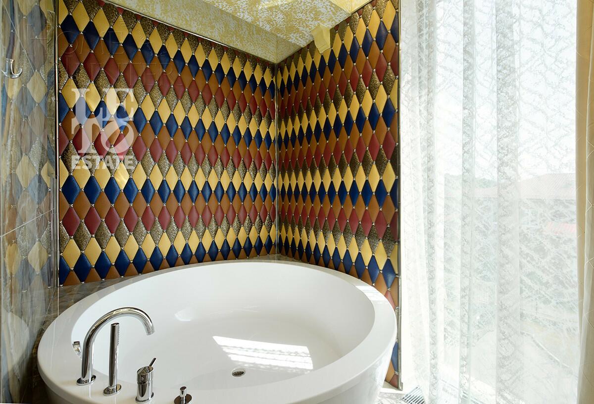 2-этажный коттедж 650 м² с отделкой