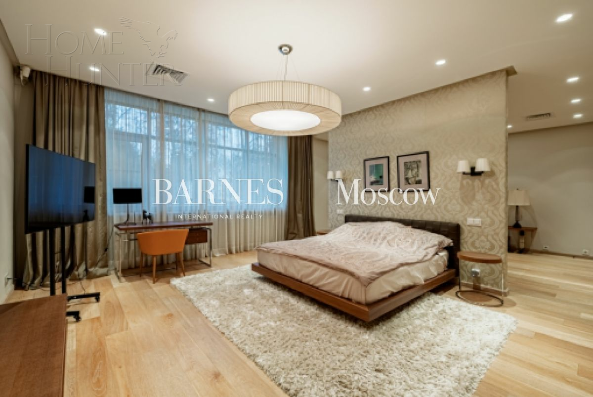 2-этажный коттедж 640 м² с отделкой