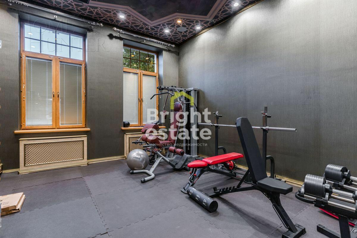 2-этажный коттедж 1 250 м² с отделкой