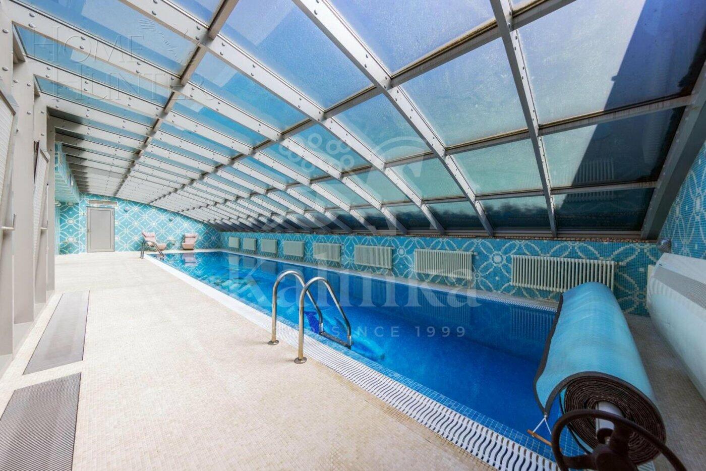 2-этажный коттедж 1 550 м² с отделкой