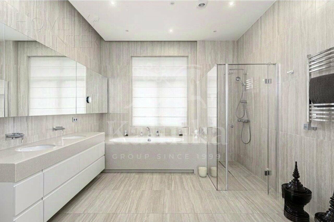 2-этажный таунхаус 420 м² с отделкой