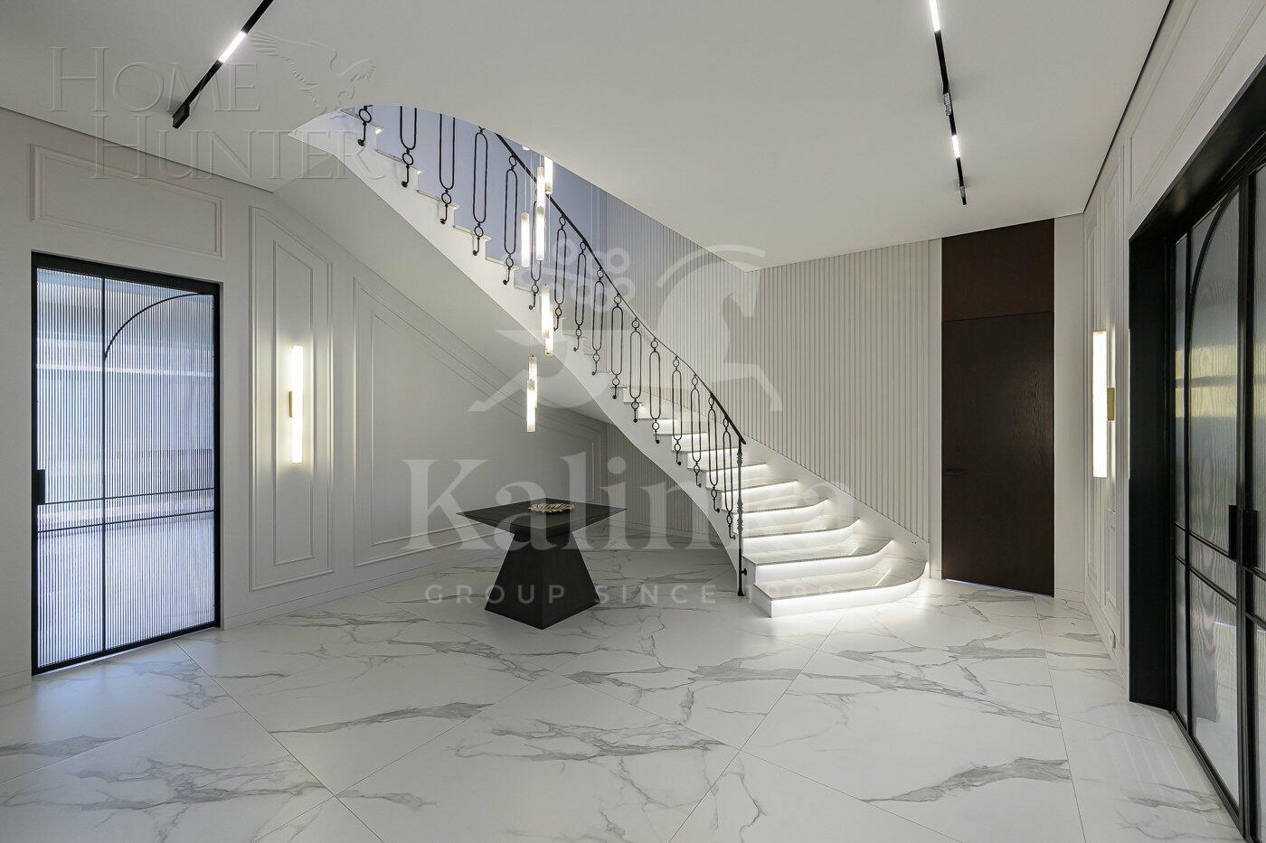 2-этажный коттедж 508.9 м² с отделкой