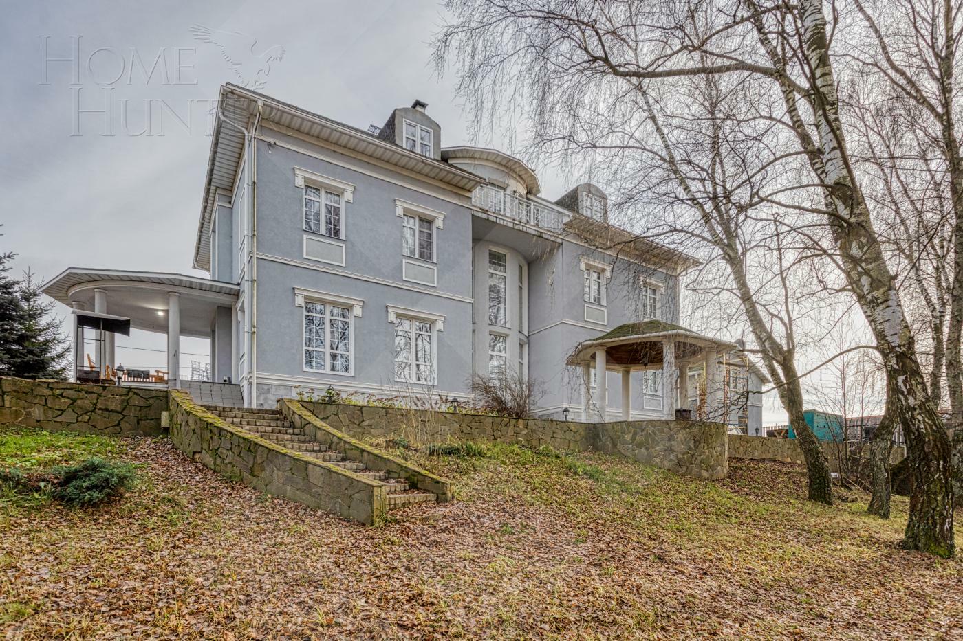 2-этажный коттедж 797 м² с отделкой