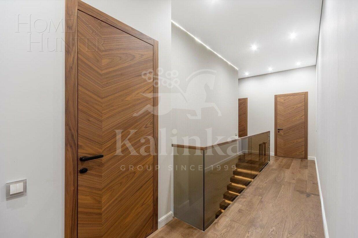 2-этажный коттедж 357 м² с отделкой