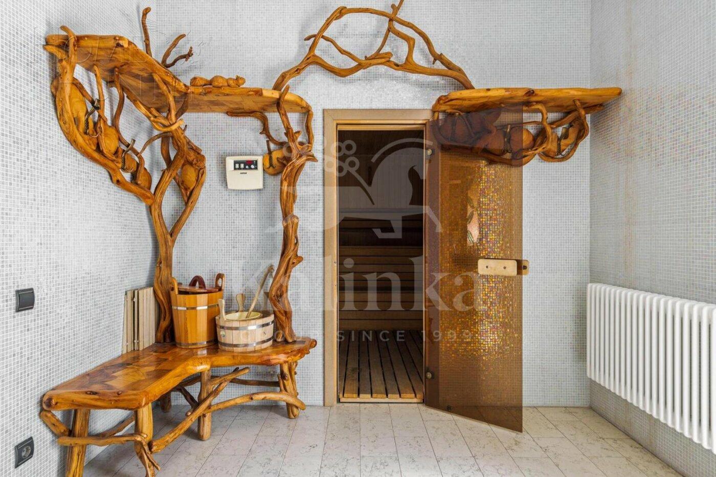 2-этажный коттедж 1 550 м² с отделкой