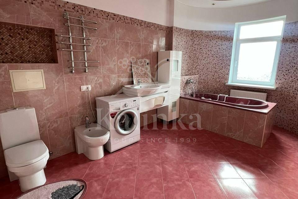 2-этажный коттедж 300 м² с отделкой