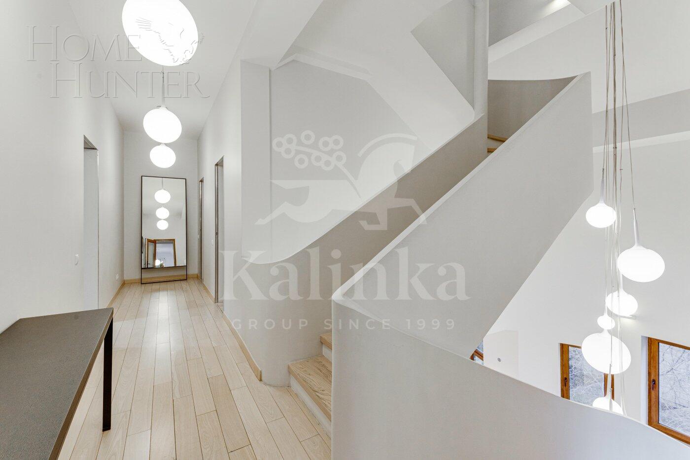 2-этажный коттедж 750 м² с отделкой