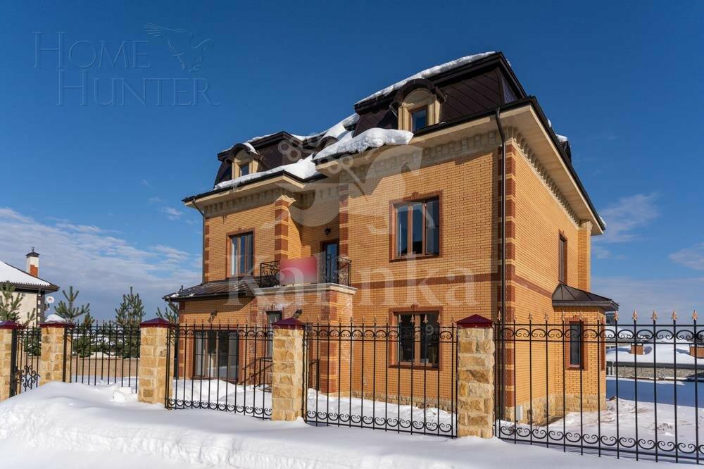 2-этажный коттедж 693.5 м² с отделкой