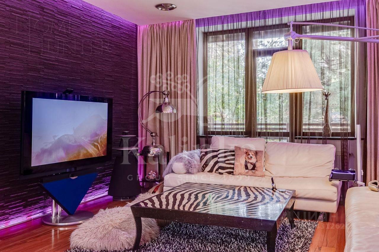 2-этажный коттедж 1 200 м² с отделкой