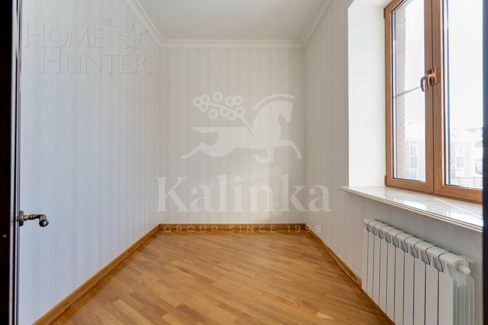 2-этажный коттедж 693.5 м² с отделкой