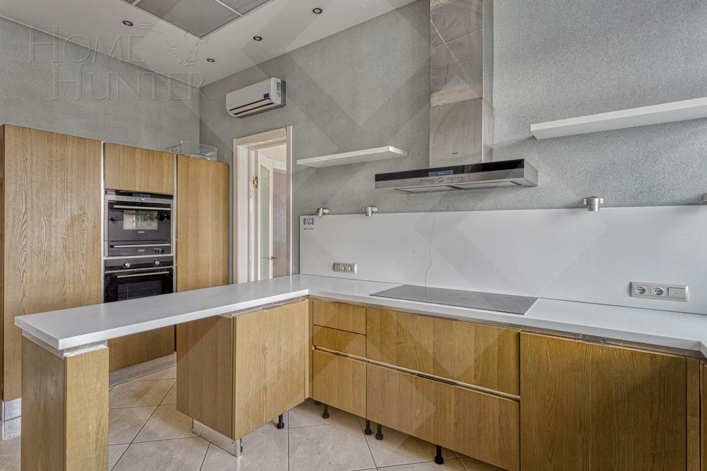 2-этажный коттедж 797 м² с отделкой