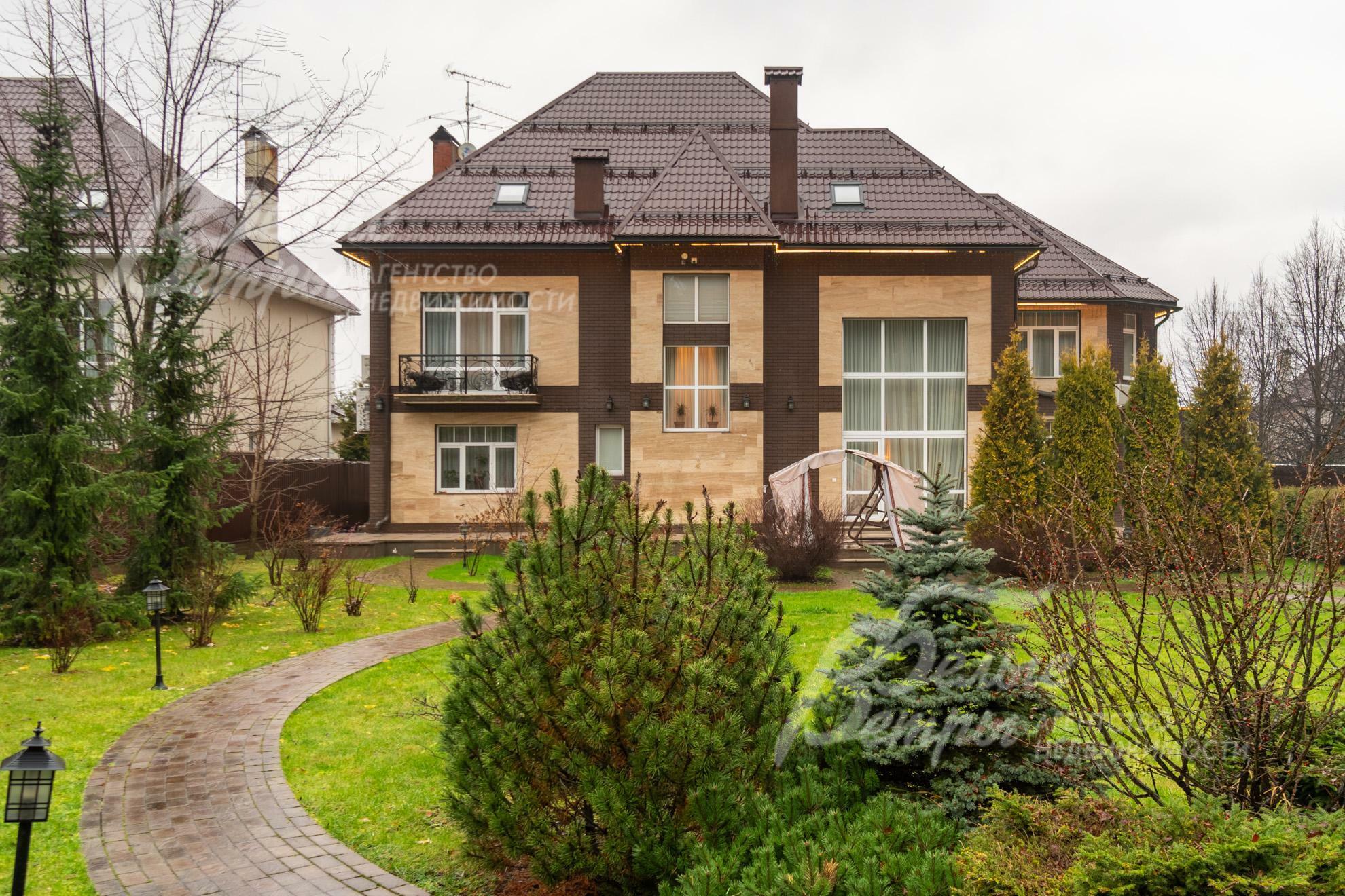 2-этажный коттедж 480 м² с отделкой