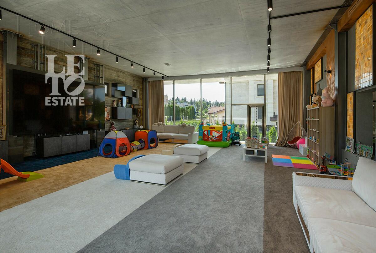 2-этажный коттедж 650 м² с отделкой