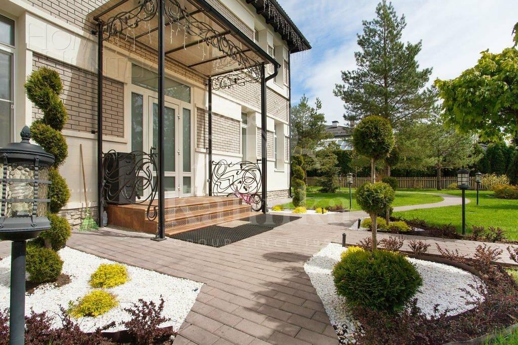 2-этажный коттедж 810 м² с отделкой