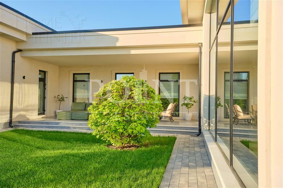 1-этажный коттедж 600 м² с отделкой