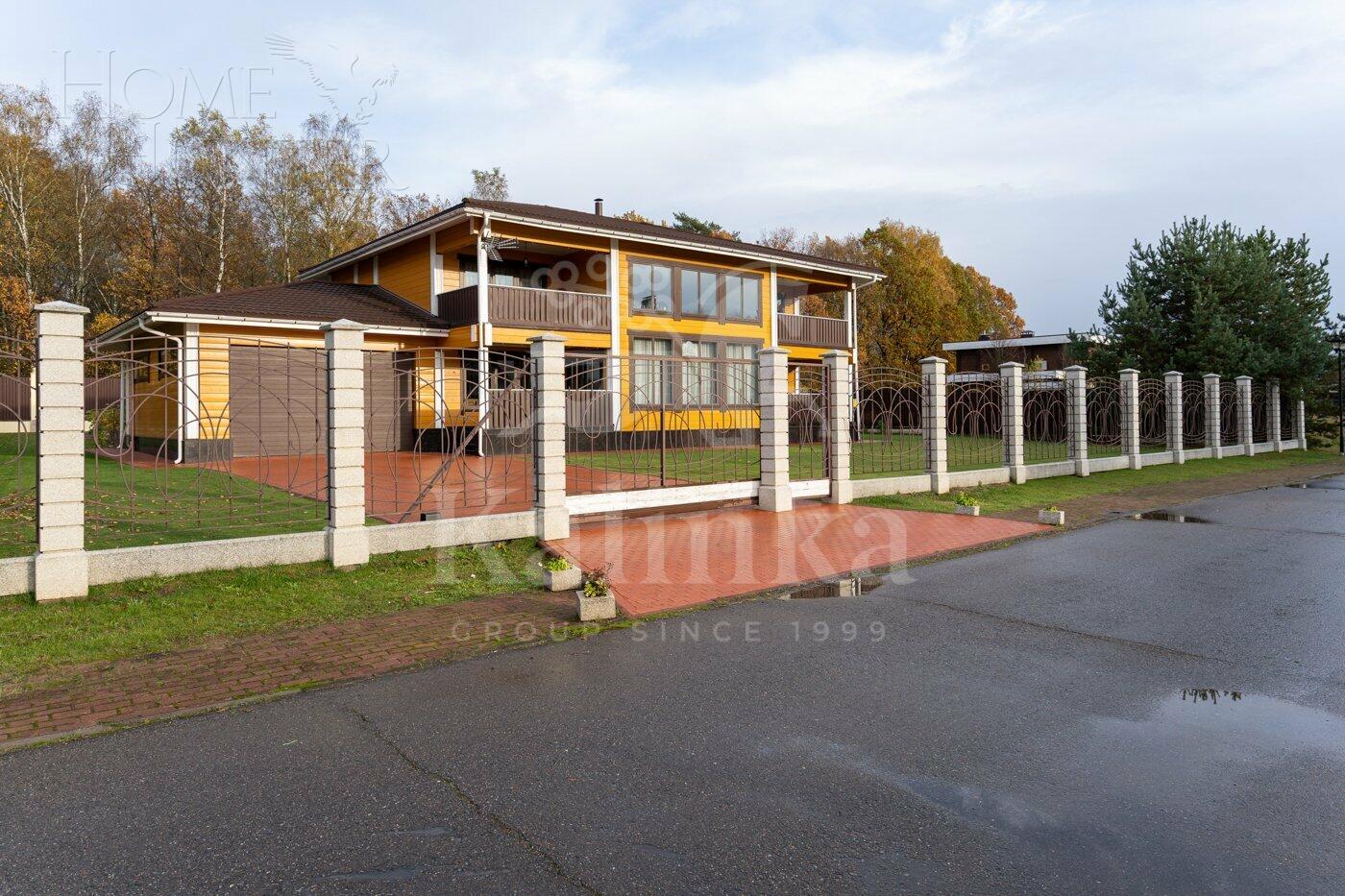 2-этажный коттедж 370 м² с отделкой