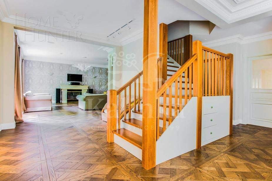 2-этажный коттедж 450 м² с отделкой