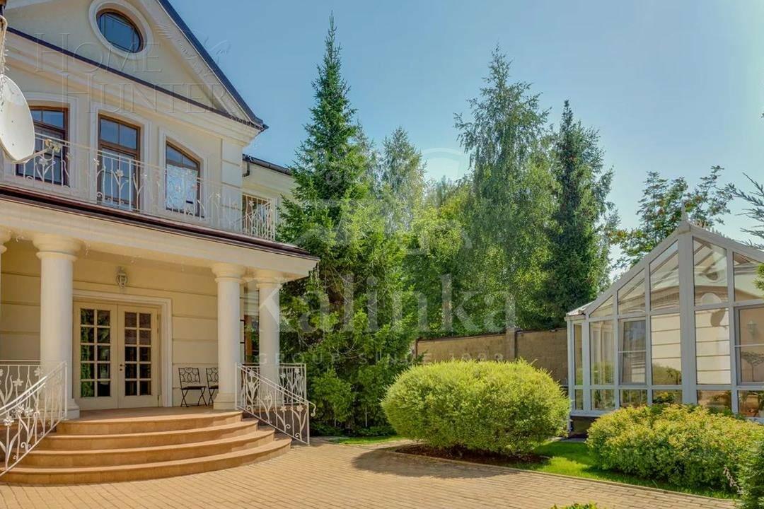 2-этажный коттедж 495 м² с отделкой