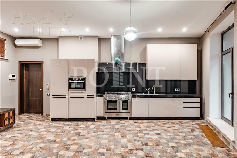 2-этажный коттедж 947 м² с отделкой