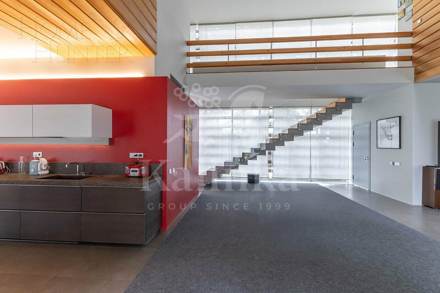 2-этажный коттедж 265.9 м² с отделкой