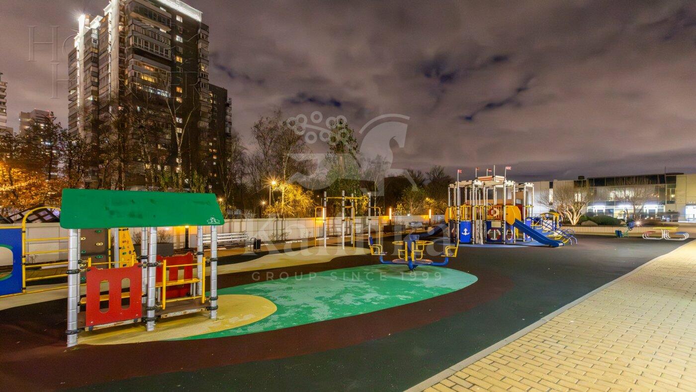 2-УРОВНЕВЫЙ ПЕНТХАУС С ОТДЕЛКОЙ 700 М² НА 12 ЭТАЖЕ