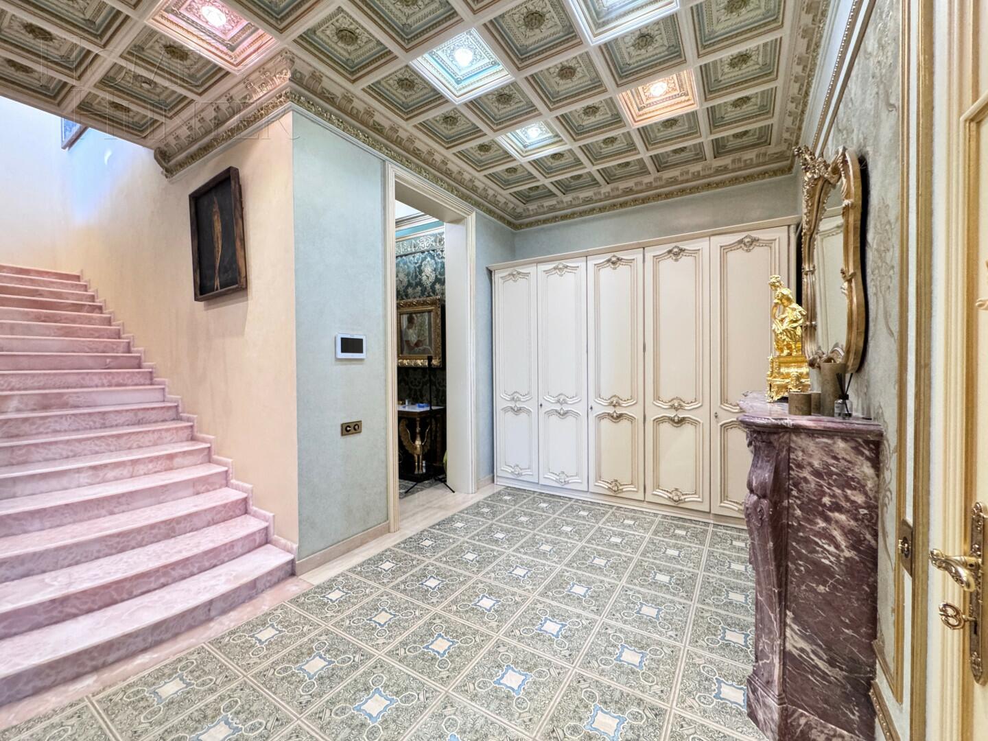 2-УРОВНЕВЫЙ ПЕНТХАУС С ОТДЕЛКОЙ 435 М² НА 30 ЭТАЖЕ