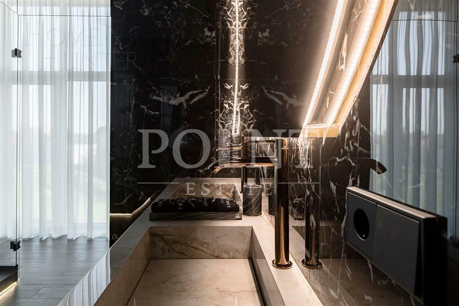 2-этажный коттедж 250 м² с отделкой