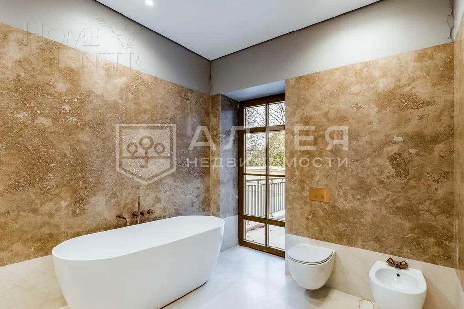 2-этажный коттедж 565 м² с отделкой