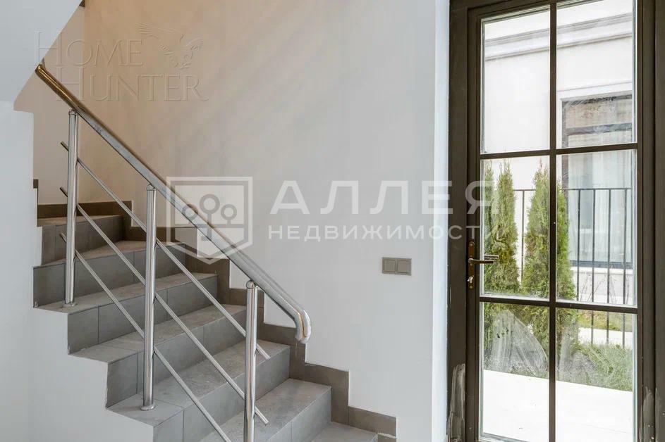 2-этажный коттедж 565 м² с отделкой