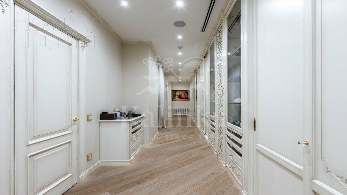 2-УРОВНЕВЫЙ ПЕНТХАУС С ОТДЕЛКОЙ 700 М² НА 12 ЭТАЖЕ