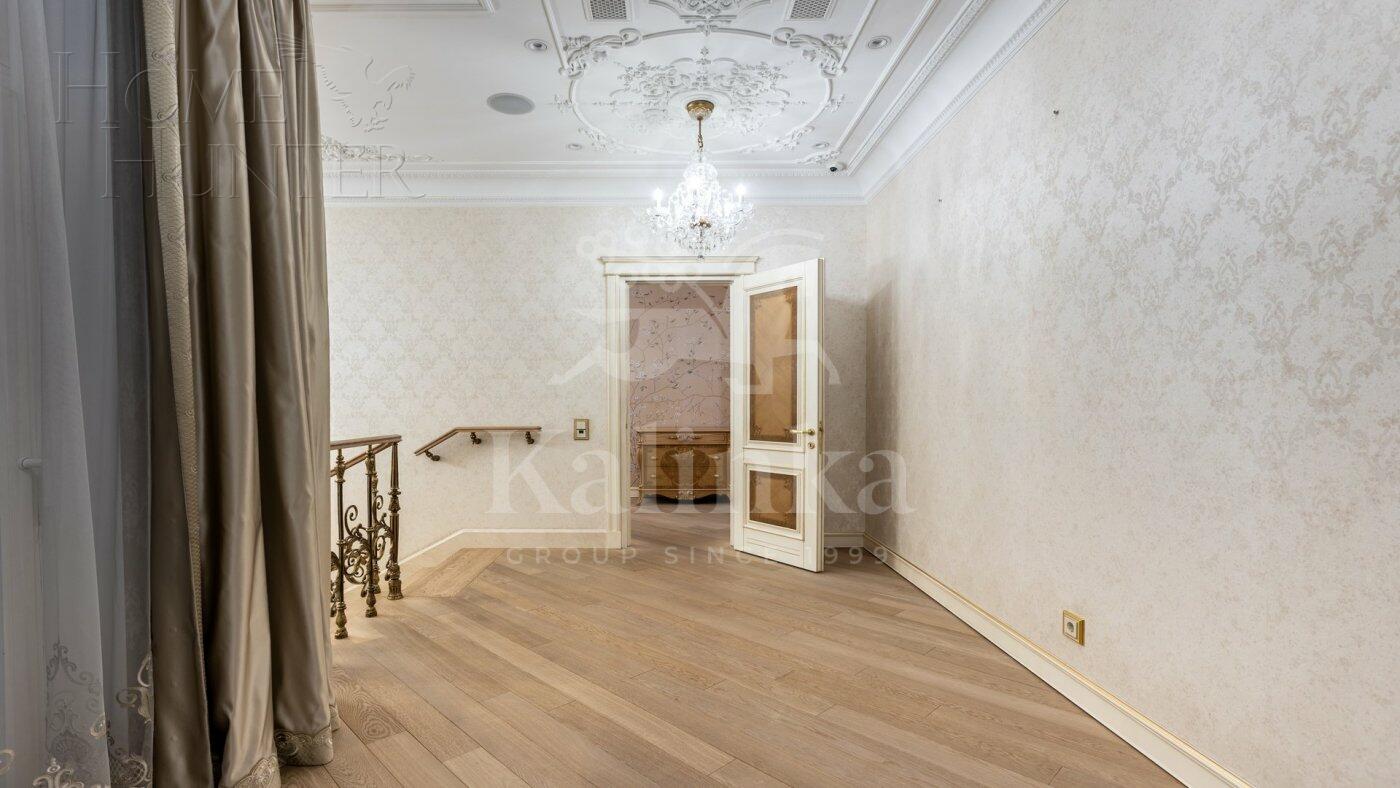 2-УРОВНЕВЫЙ ПЕНТХАУС С ОТДЕЛКОЙ 700 М² НА 12 ЭТАЖЕ