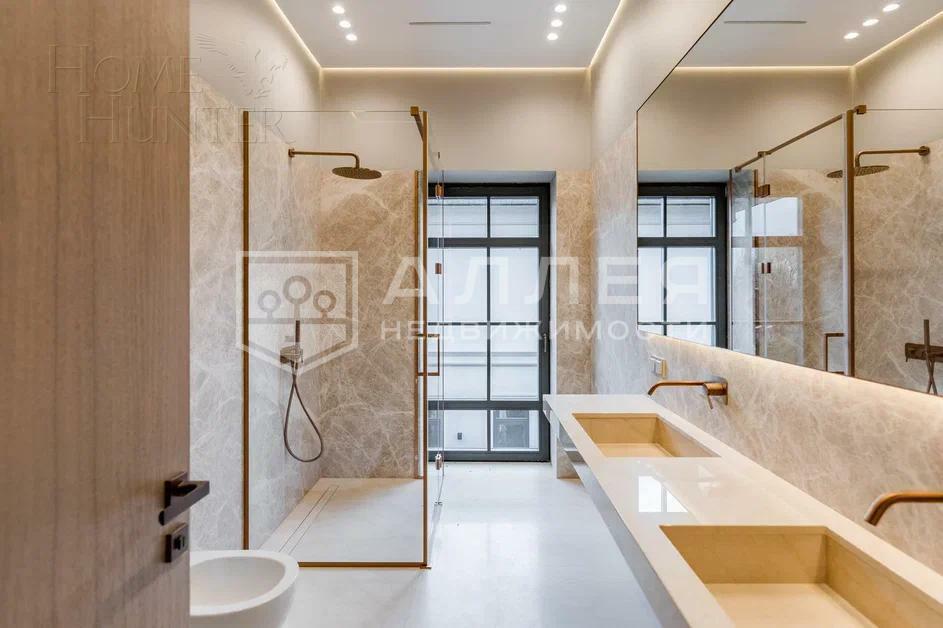 2-этажный коттедж 565 м² с отделкой