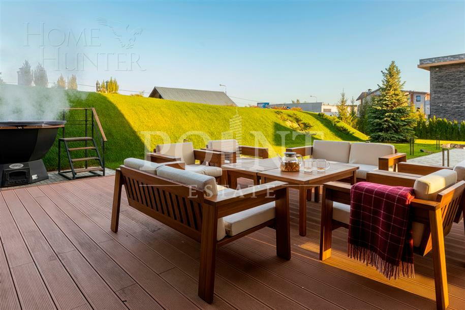 2-этажный коттедж 250 м² с отделкой