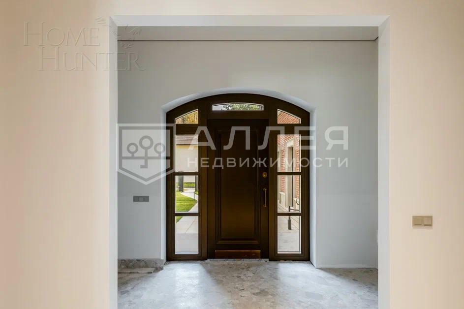 2-этажный коттедж 565 м² с отделкой