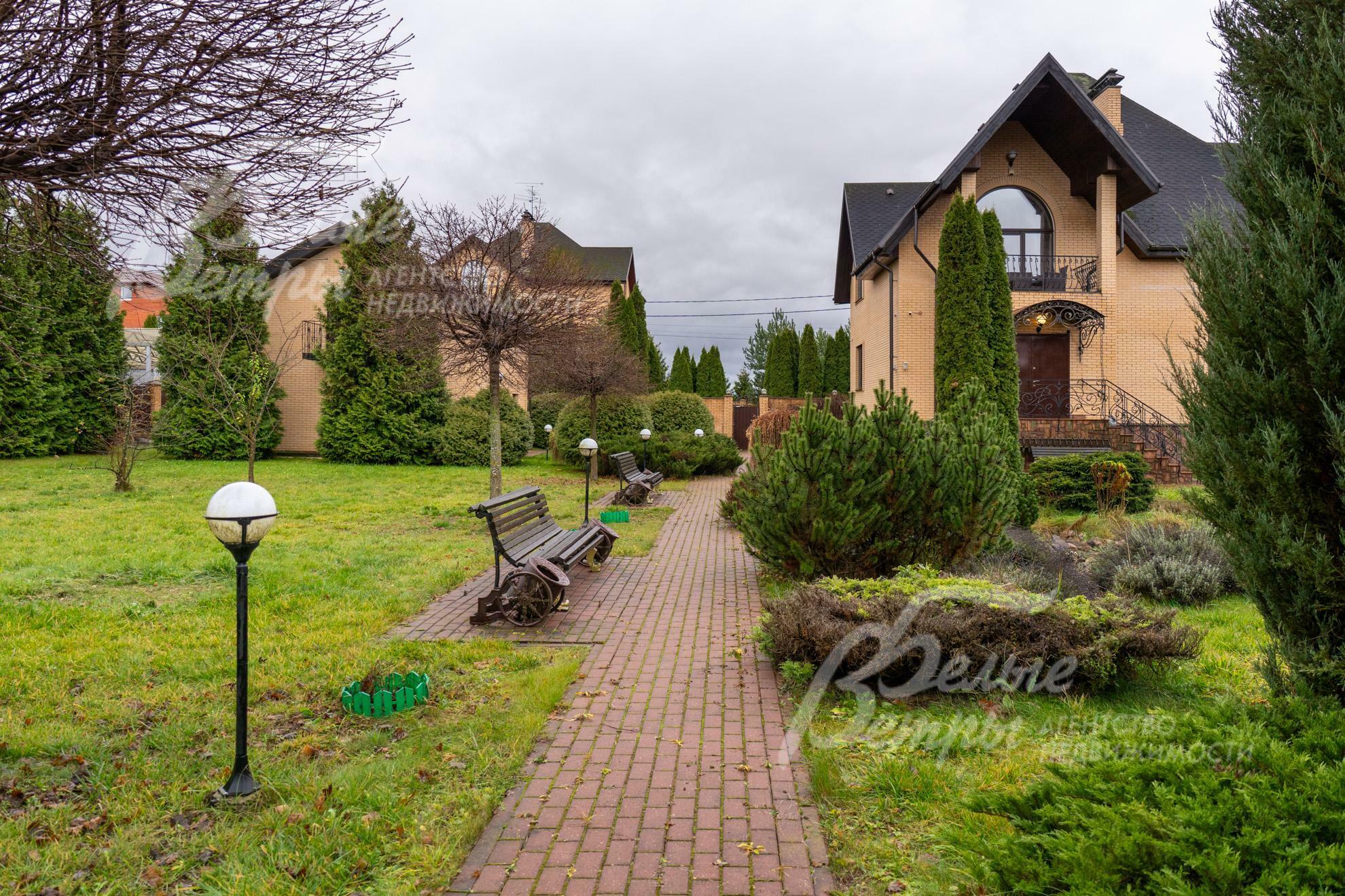 2-этажный коттедж 368.9 м² с отделкой