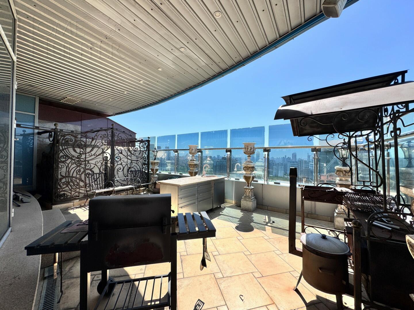 2-УРОВНЕВЫЙ ПЕНТХАУС С ОТДЕЛКОЙ 435 М² НА 30 ЭТАЖЕ