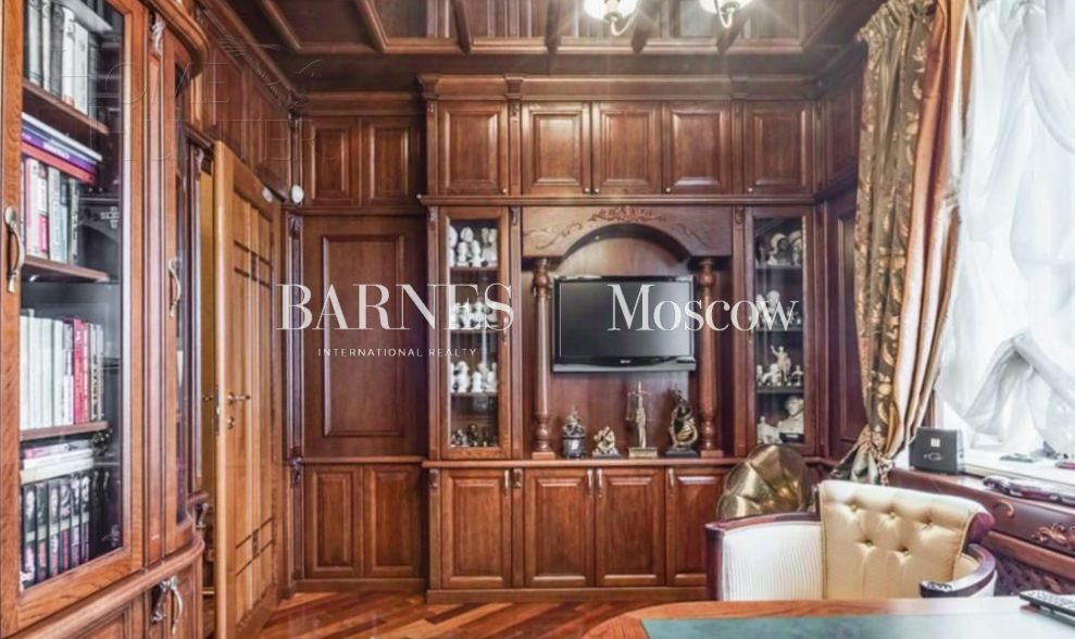 2-этажный коттедж 460 м² с отделкой