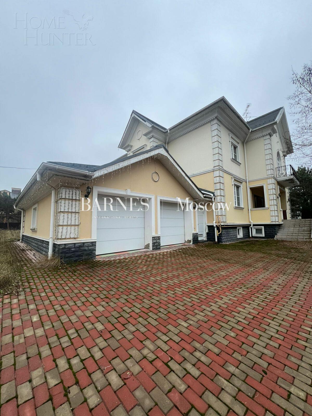 2-этажный коттедж 1 018 м² без отделки