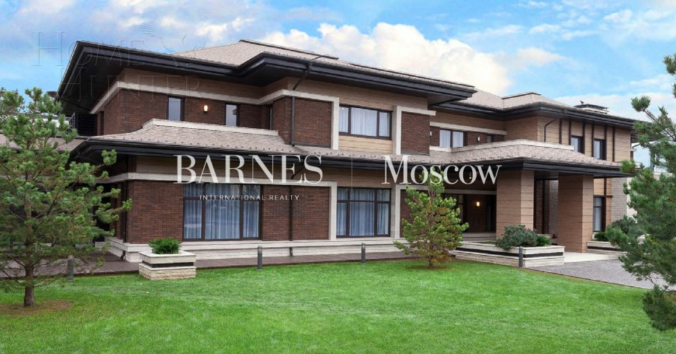 2-этажный коттедж 1 860 м² с отделкой