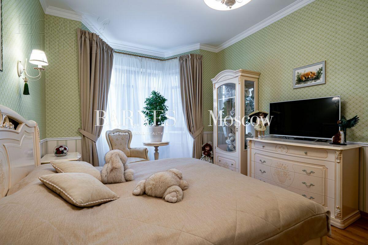 2-этажный коттедж 365 м² с отделкой