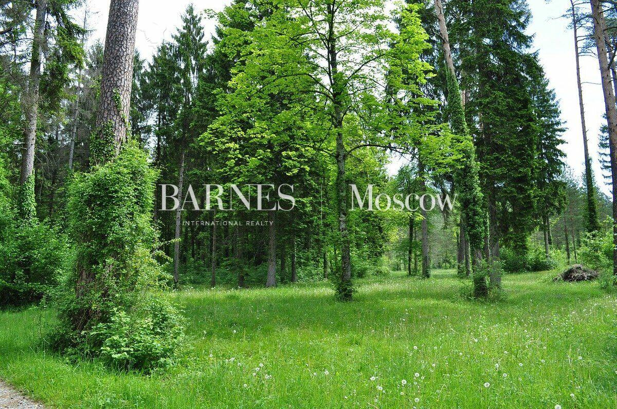 Участок 44 сот. в охраняемом поселке