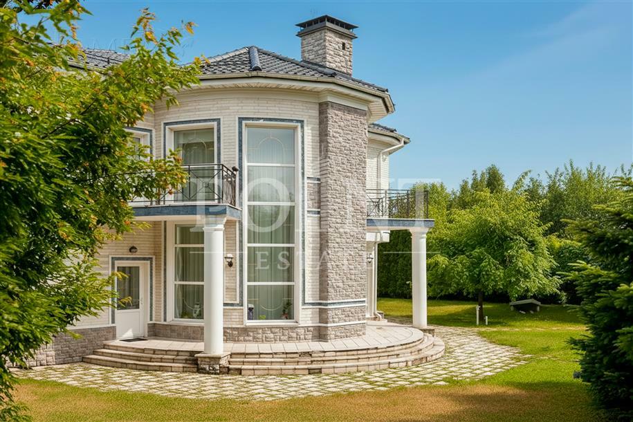 2-этажный коттедж 497 м² с отделкой